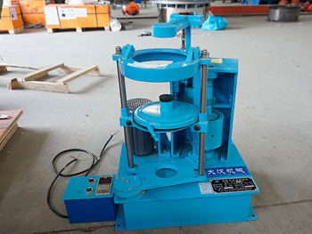 Shock type standard vibrating screen machine