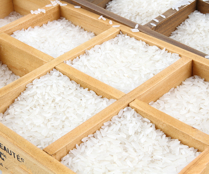 Screening equipment for rice