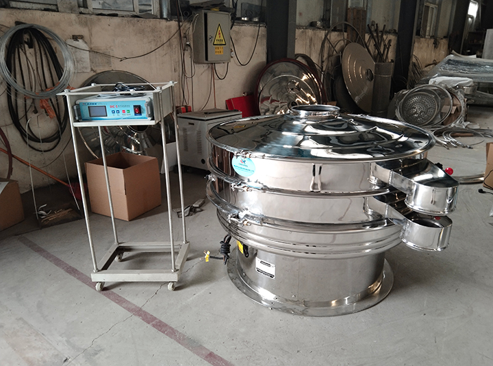 Ultrasonic juice filter