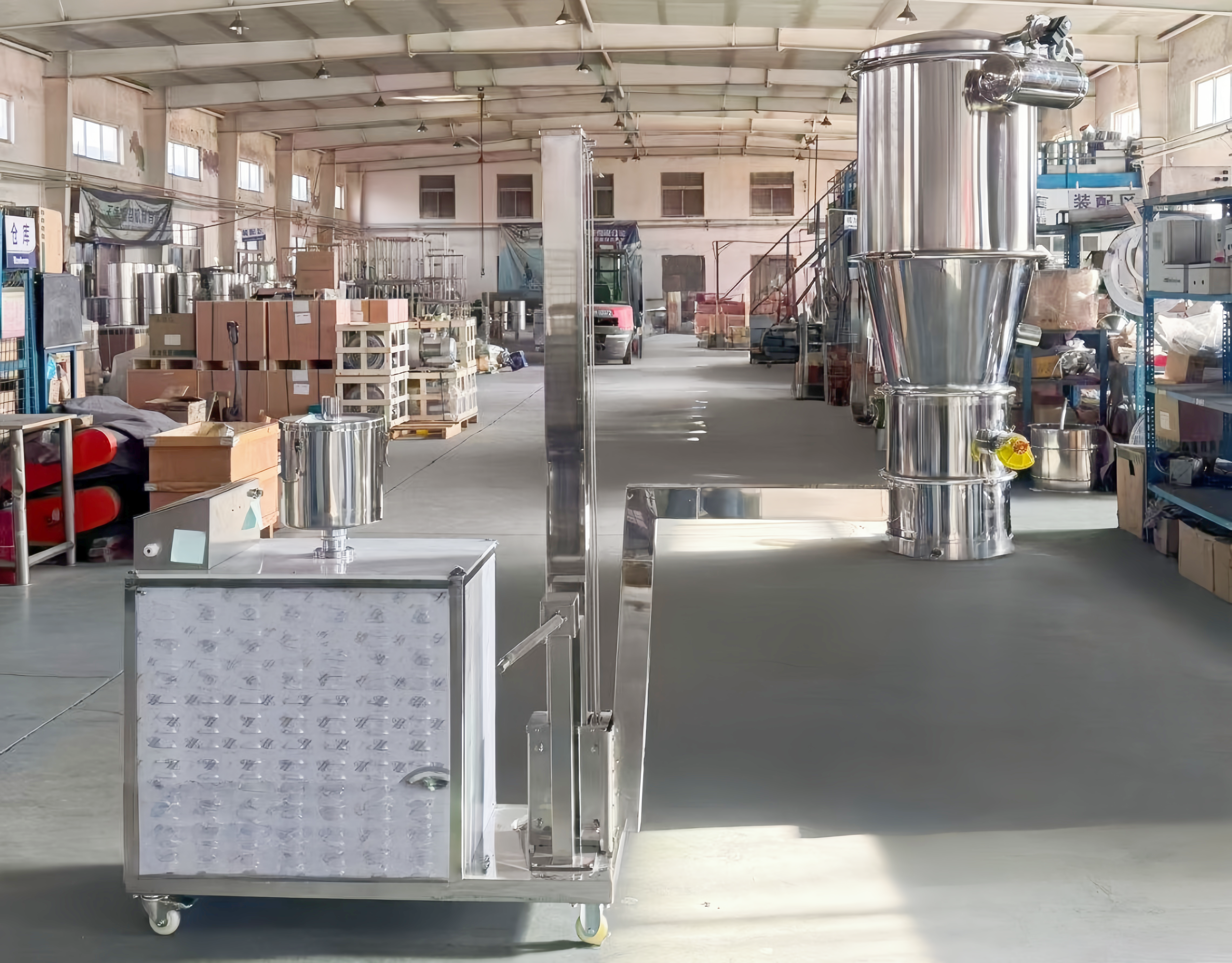 Dahan stainless steel vacuum feeder equipment displayed in factory workshop for industrial automatic feeding