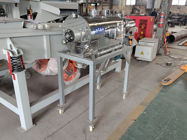 How much does a vibrating screen cost?