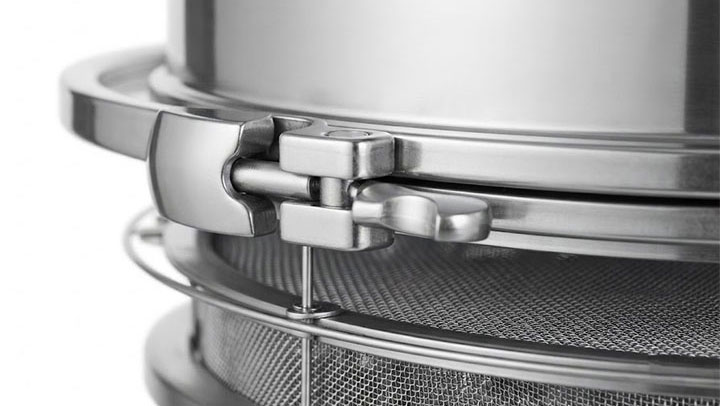 Quick-release clamp design of rotary vibration screen for rapid and easy mesh replacement
