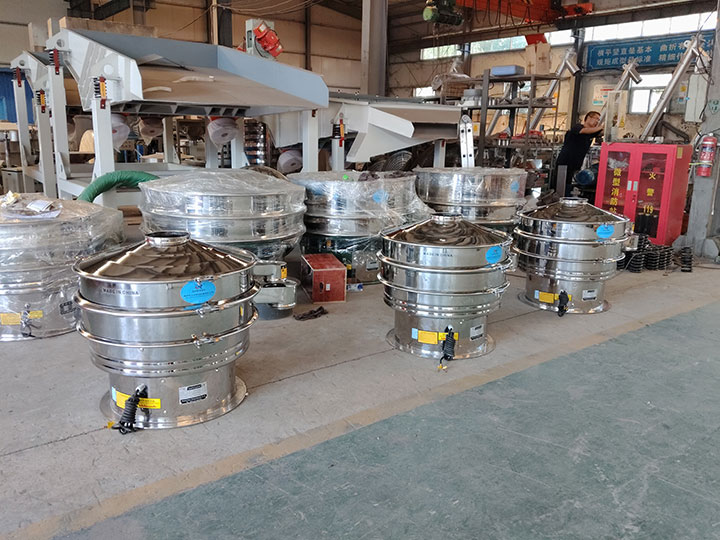 Industrial screening equipment and packaged vibrating sifters in Dahan Machinery factory for global export