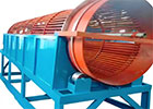 Rotary trommel scalper with cylindrical drum design for high-moisture and sticky soil separation